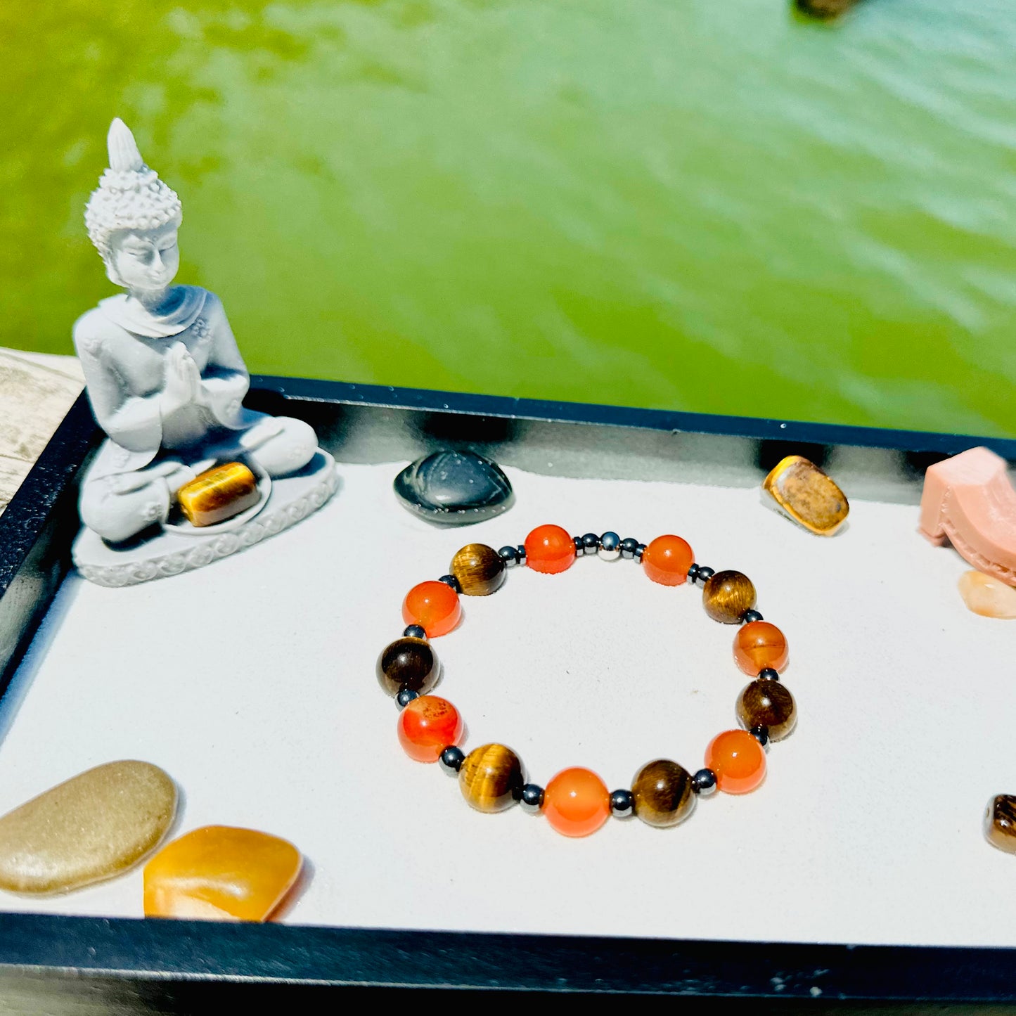 Armband aus orangefarbenem Achat und Tigerauge