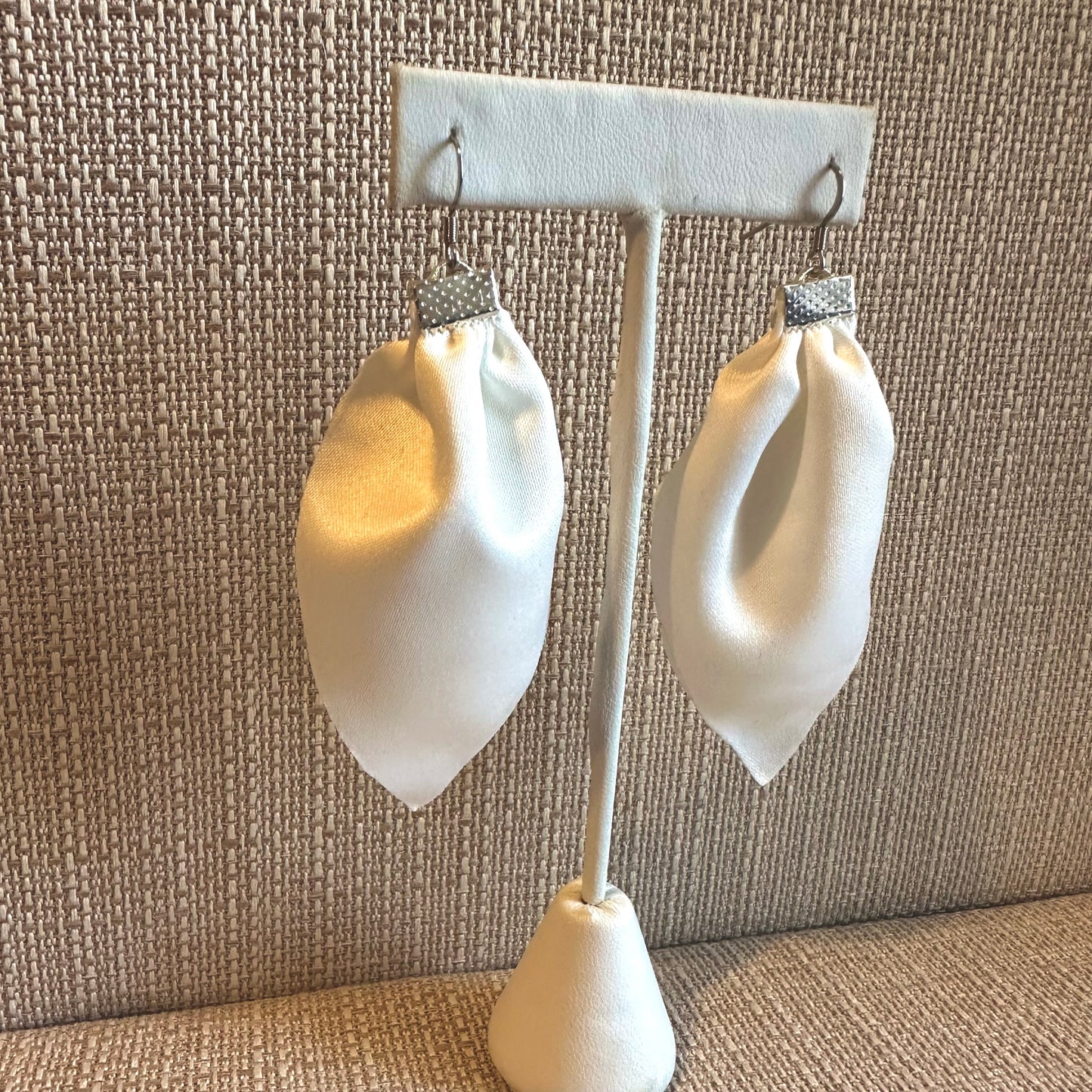 Ivory Leaves Earrings