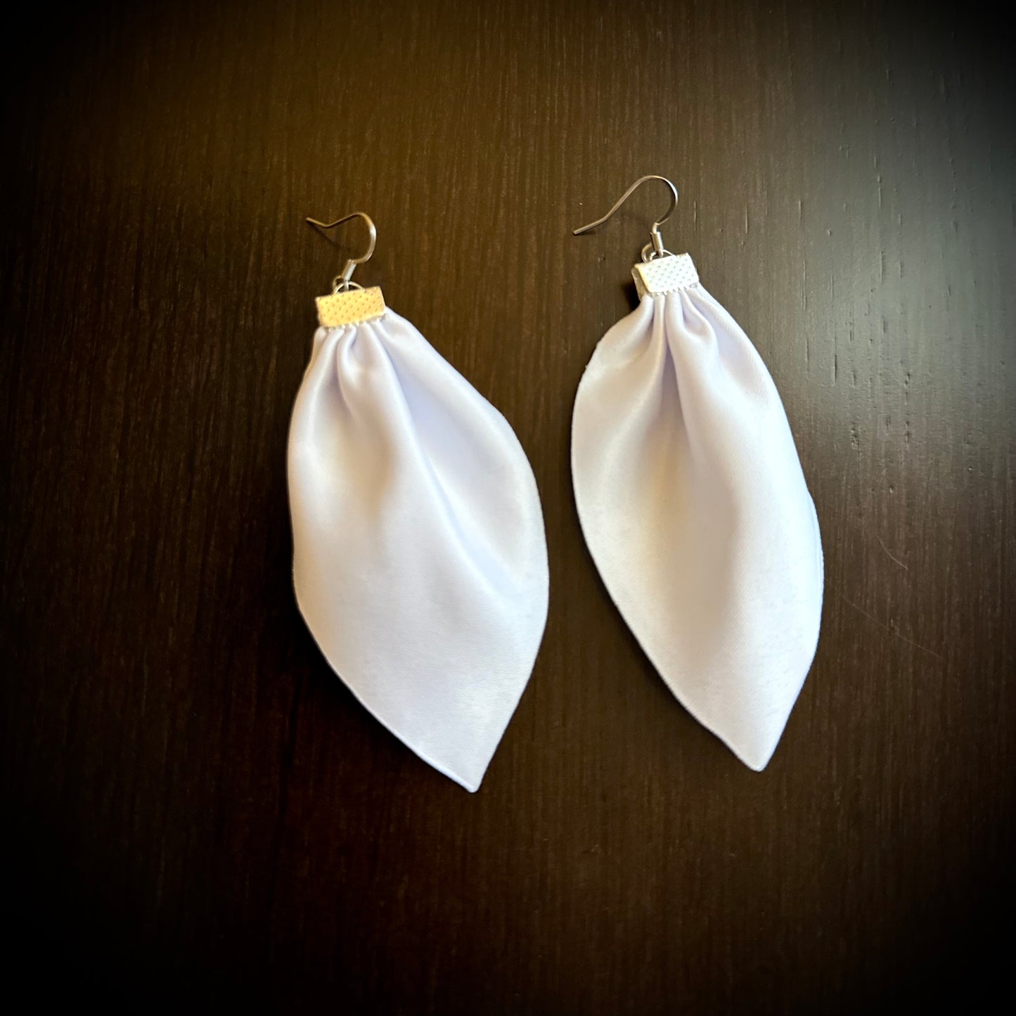 White Leaves Earrings