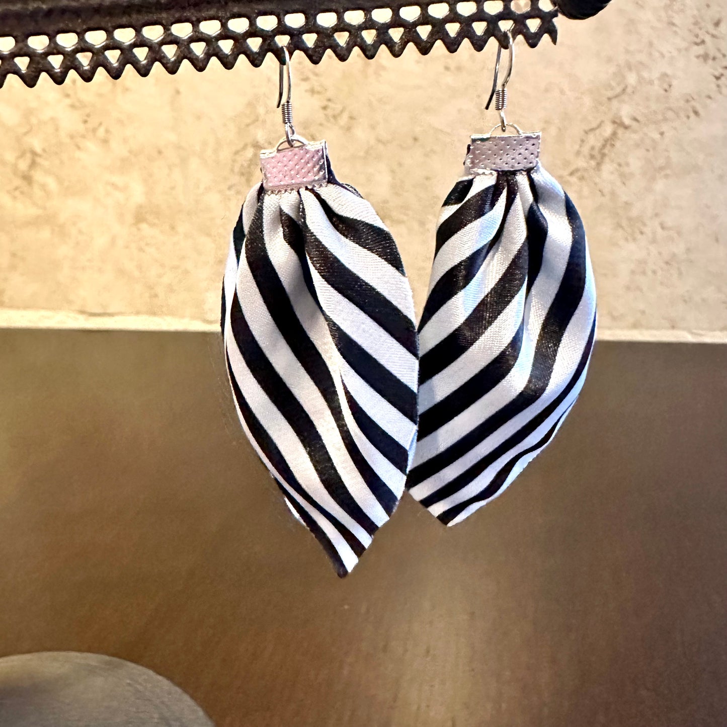 Black & White Striped Leaves Earrings