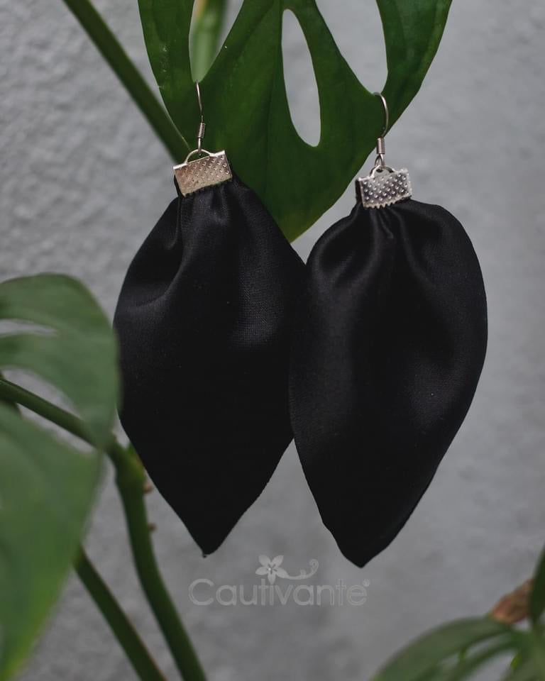 Black Leaves Earrings